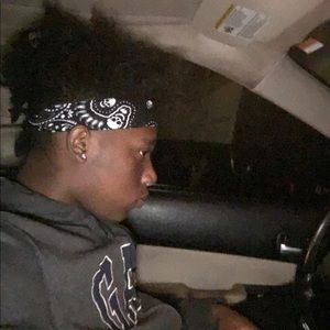 Meet your Posher, Stephen